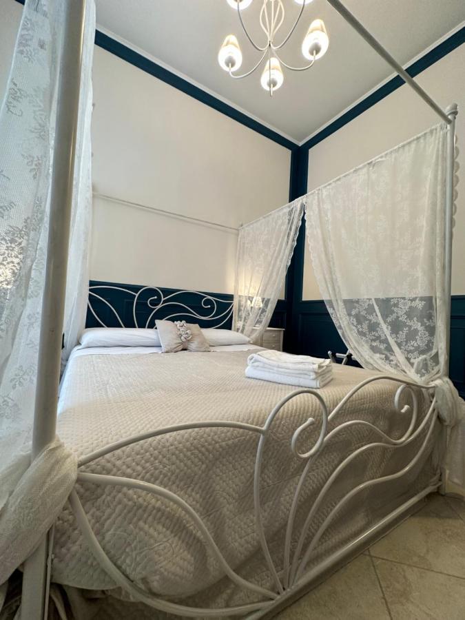 B&B Pantarei Napoli Екстериор снимка